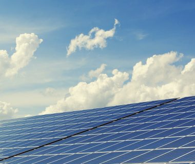 Centrale solaire 250 kWc à Toulouse : ce que les professionnels doivent savoir en 2026